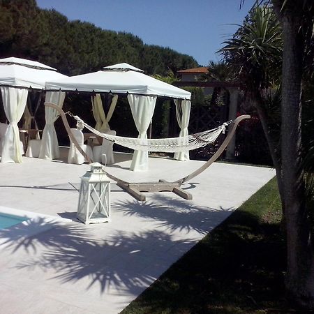 Hotel Velcamare Tarquinia Buitenkant foto